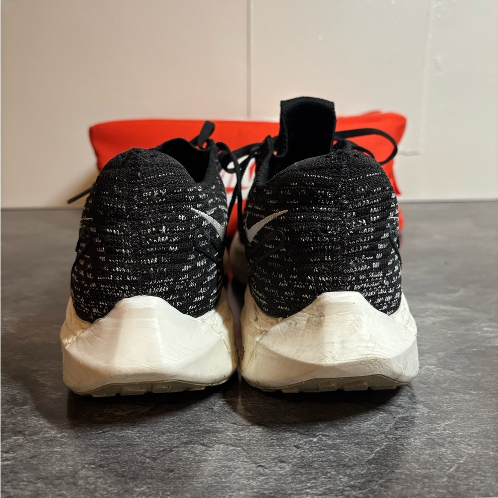 Nike Pegasus Turbo Black and White Running Shoes - Picture 4 of 5